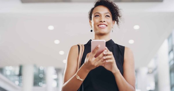 Wie kann man eine erfolgreiche Unternehmenskommunikationsstrategie entwickeln?